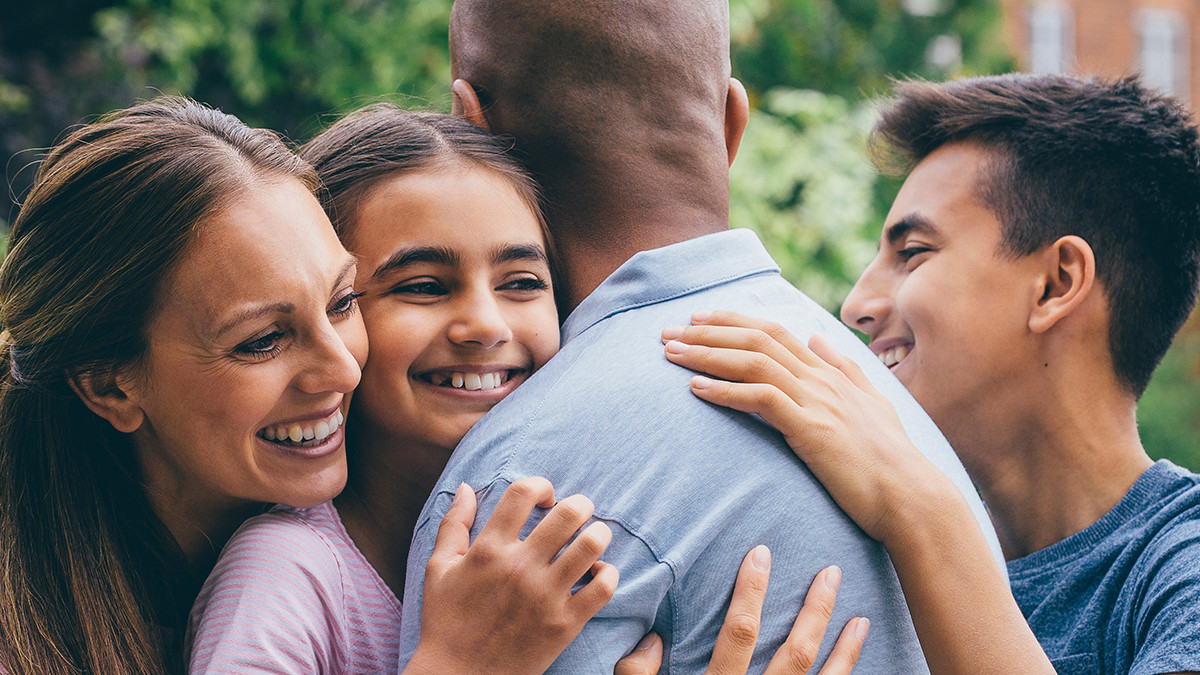 รูปภาพในบทความ เทคนิคหยุดความเกเรของเด็กวัยรุ่น ด้วยพลังของการชม